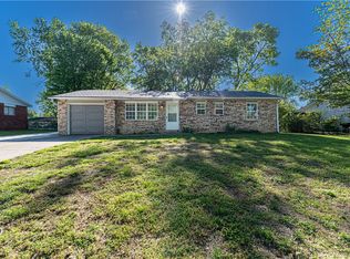 907 Daline St, Springdale, AR 72762