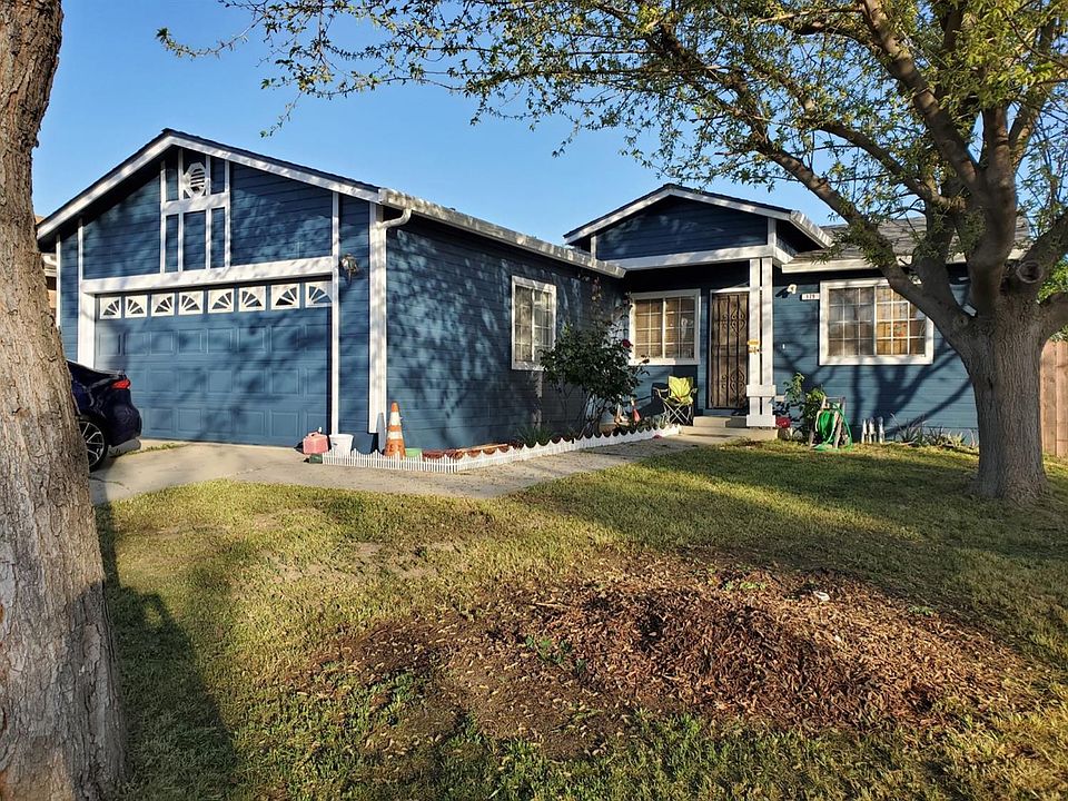1st image of 179 Bear Hollow Dr