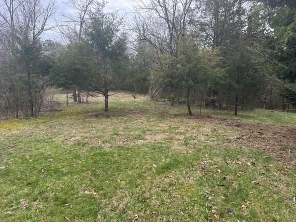 230 Stockton Rd, Frankfort, KY 40601