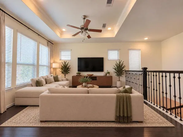 8620 Hollyoaks Creek Ln, Houston, TX 77063