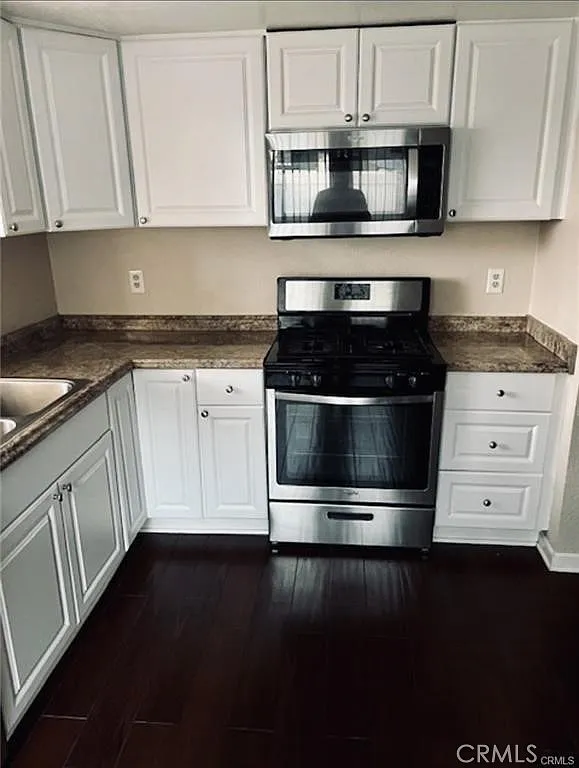 2 bed, 1058 sqft, $2,800 — Photo 4