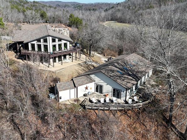 2385 Brown Rd, Van Buren, MO 63965