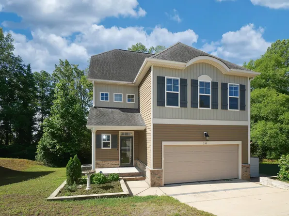 240 E Quailwood Dr, Fuquay Varina, NC 27526