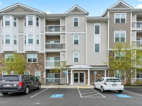 70 Trotter Rd #405, South Weymouth, MA 02190