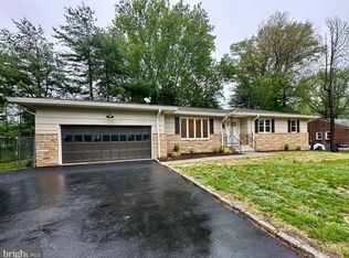 36 Bull Run Rd, Pennington, NJ 08534