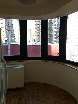 Rented by JSG Realty Corp | media 61