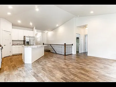 5613 S Justice Howe Ln — Photo 5