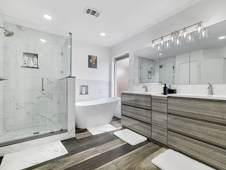 10217 Burgundy Dr — Photo 15