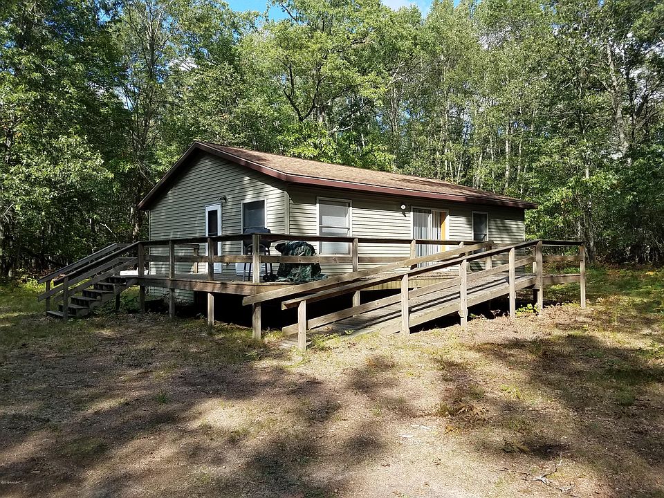 1st image of 12691 N Mundy Ave