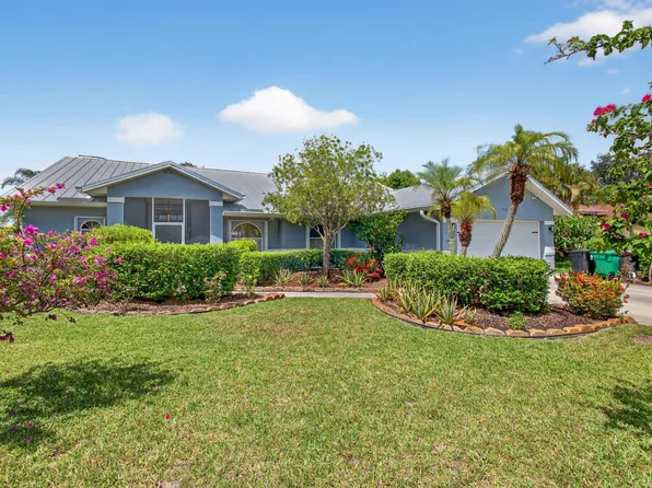 511 SE Berry Avenue, Port St Lucie, FL 34984