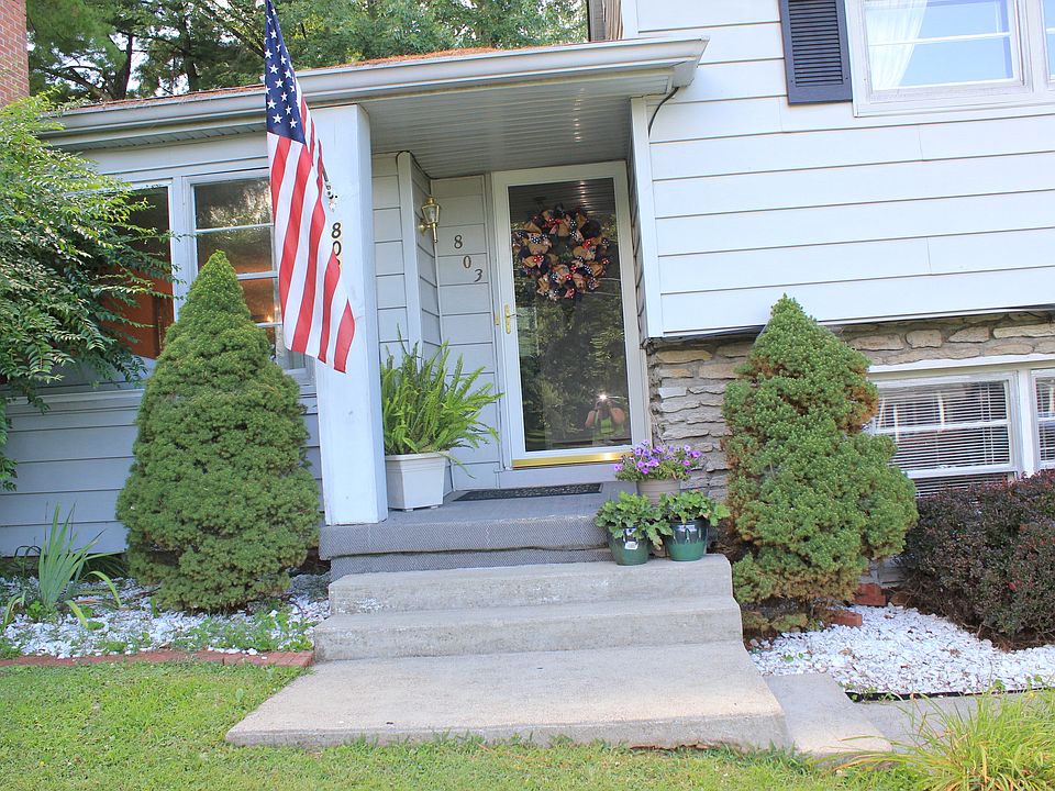 1st image of 803 Nokomis St
