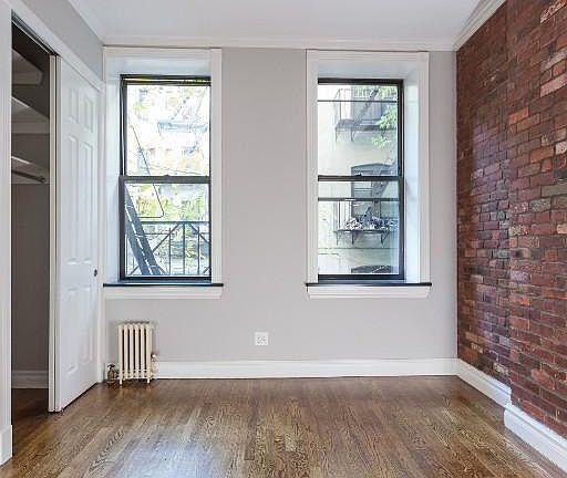 3rd image of 248 Mott St #7-R