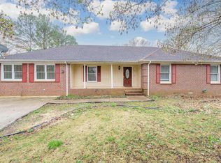 106 Lindsey Ln, Hazel Green, AL 35750