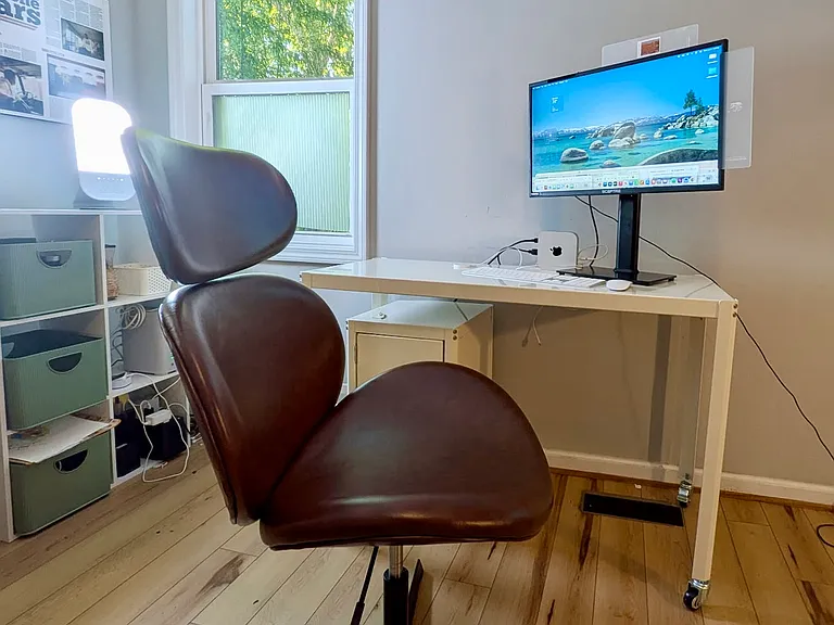 Second bedroom office space.