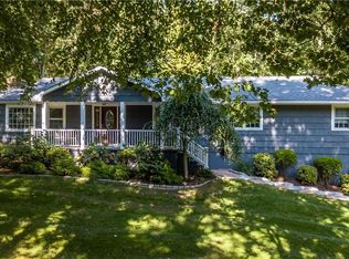 13 Leopard Dr, Sandy Hook, CT 06482