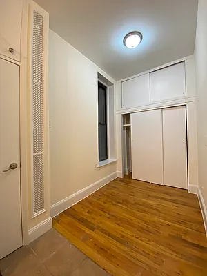 Rented by Waverly Realty Associates | media 43