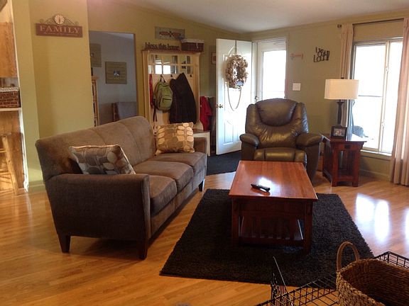 2nd image of 3143 Harmony Ln