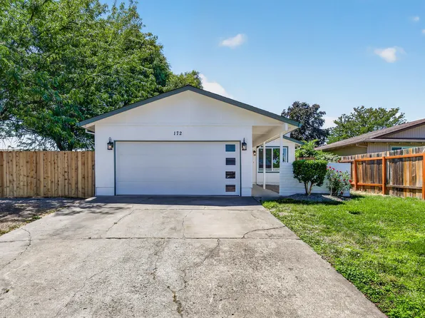 172 Sandlewood Dr, Medford, OR 97501