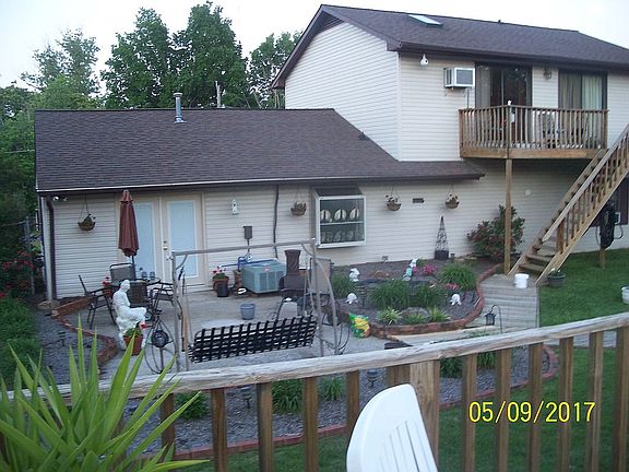 3rd image of 4409 Nicholas Dr
