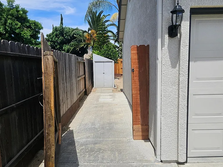 1168 Fiore Way — Photo 48