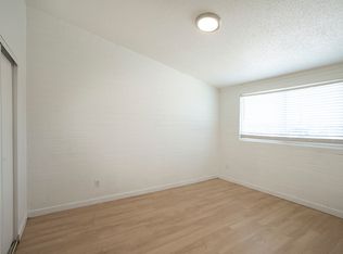 2201 W Heatherbrae Dr #11, Phoenix, AZ 85015