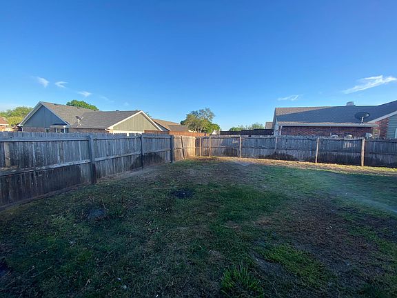 2nd image of 6900 Darton Dr