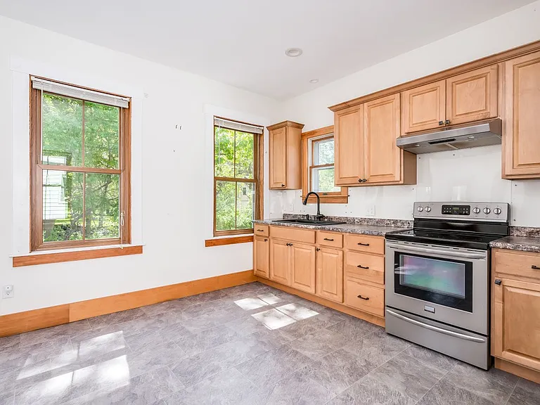 156A Atlantic Ave — Photo 8