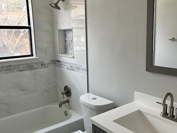 2nd image of 7522 Holly Hill Dr APT 36
