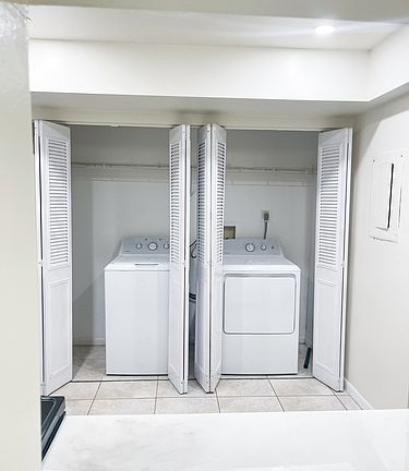 4th image of 4583 Barclay Cres #10