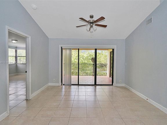2nd image of 10131 W Sunrise Blvd APT 302
