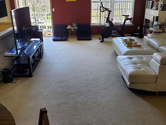 4th image of 40477 Bay Harbor Ln