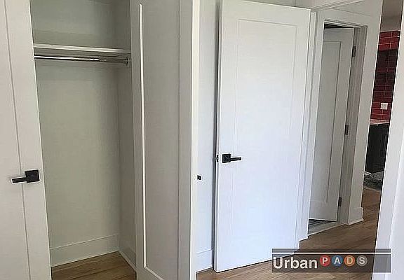 5th image of 936 Dekalb Ave #102