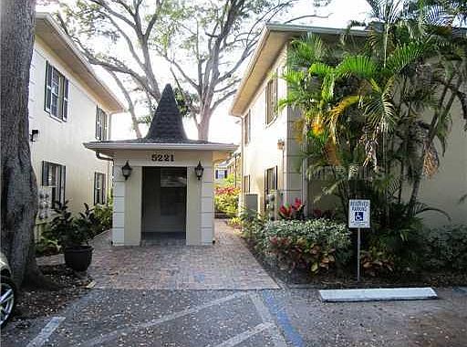 1st image of 5221 S Bayshore Blvd #4
