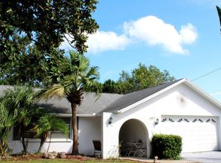 8603 Viva Via Dr, Hudson, FL 34667