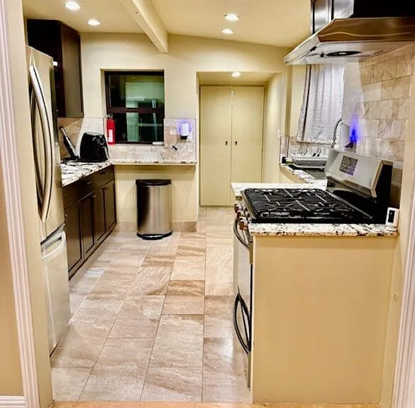 8808 Chatlake Dr — Photo 15