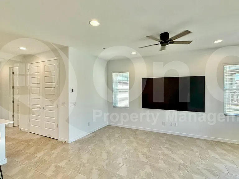 8149 E Petunia Ave #1065 — Photo 6