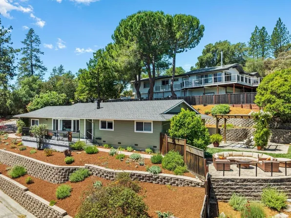 282 Twin Pines Dr, Scotts Valley, CA 95066