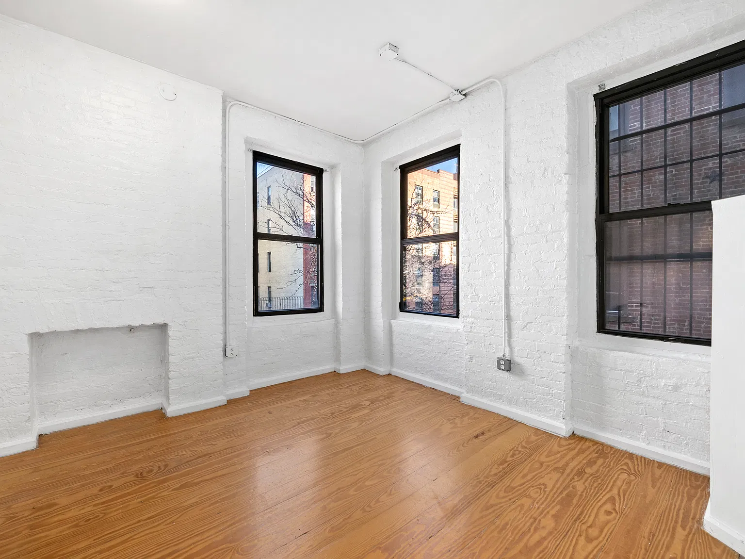 460 West 46th Street — Photo 3