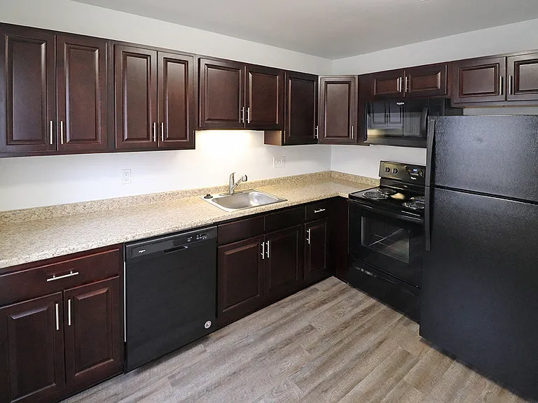 Belair Townhomes — Photo 2