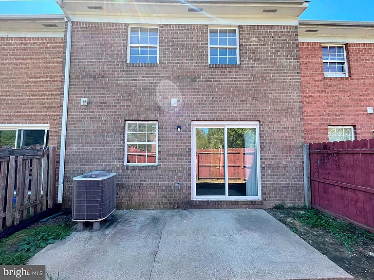 21845 Ronald Dr — Photo 21