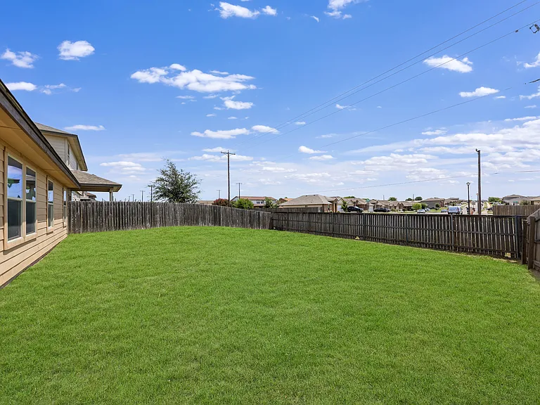 1310 Gigante Dr — Photo 21