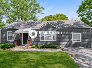 11810 W 69th St, Shawnee, KS 66203