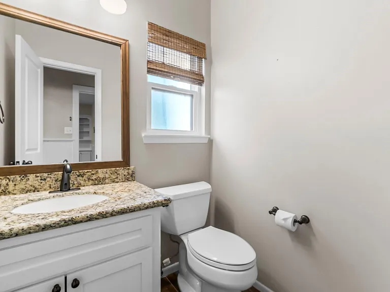 7 Elwood Hills Ct — Photo 21