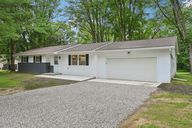 Roesta Ln-S0108-001.jpg
