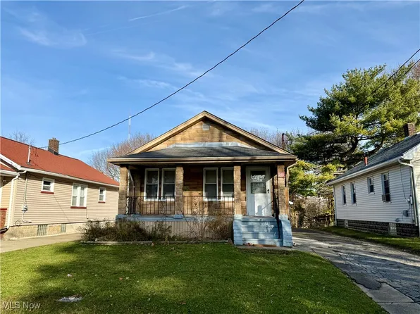 930 Cornell Ave, Youngstown, OH 44502