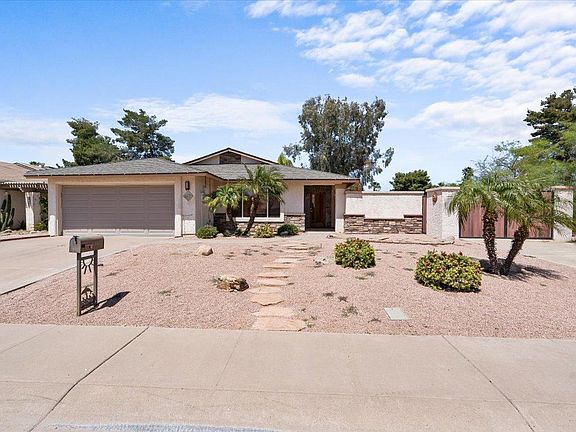2nd image of 8678 E Roosevelt Cir
