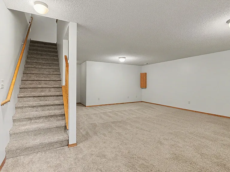 2316 N Shefford Cir — Photo 26