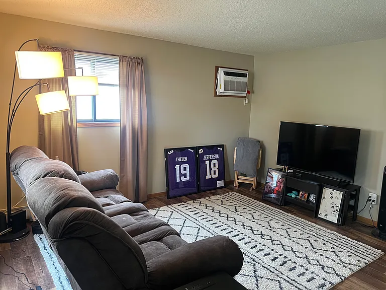 1717 Pleasant View Dr #3 — Photo 5