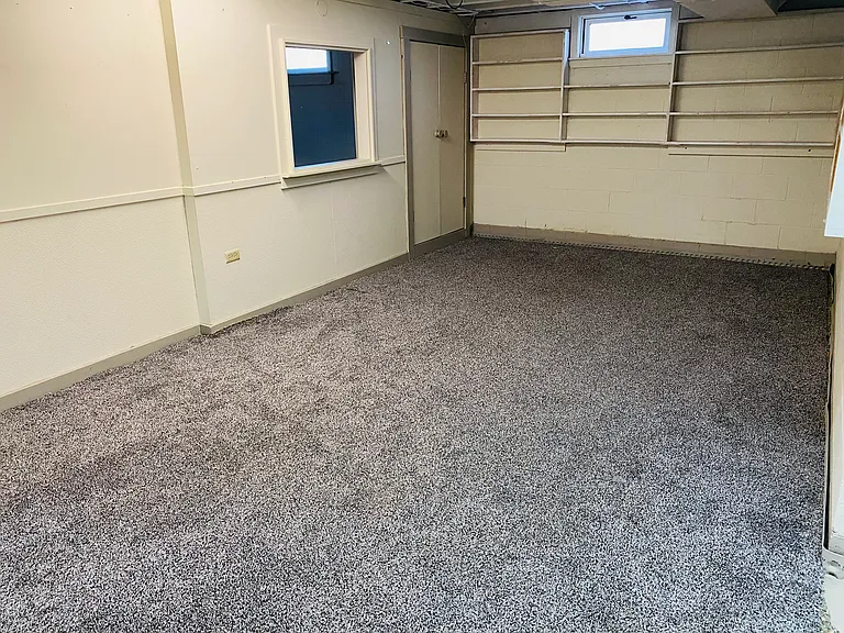 8837 Manor Ave — Photo 24