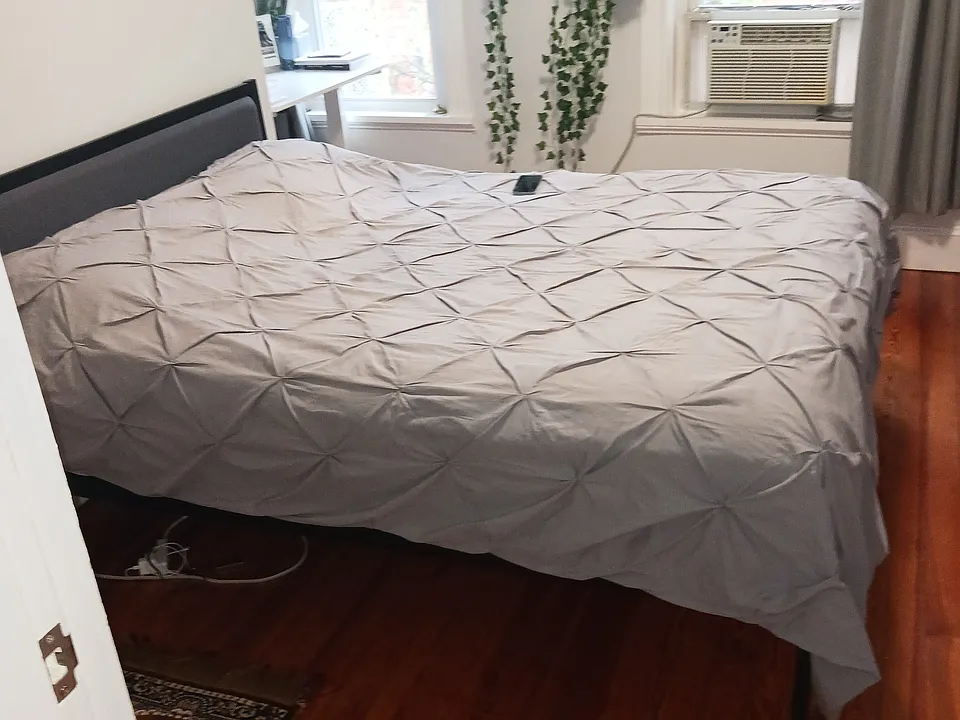 453 Huron Ave #2